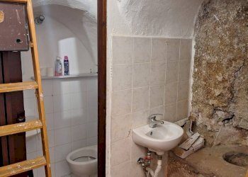 Foto 7 - Attività Commerciale Via Giovanni Da Procida
 
5, Salerno - foto 7