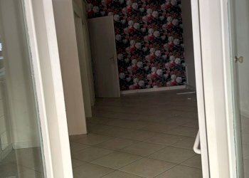 Foto 2 - Locale Commerciale via sabato robertelli
6, Salerno - foto 2