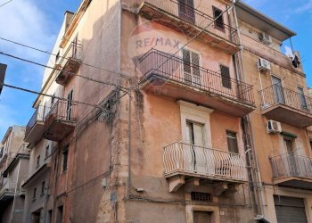 Edificio all\'aperto - Quadrilocale via belle
 
89, Ragusa - foto 3