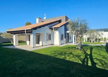 Foto 1 - Villa formellese sud
 
4969 A, Formello - foto 1