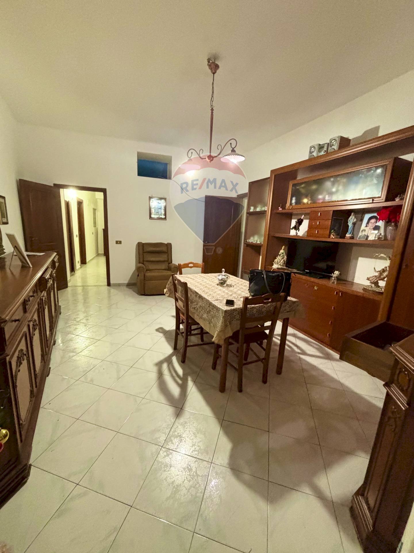 Sala da pranzo - Appartamento Vicolo Colluzio
 
1, Palermo - foto 3