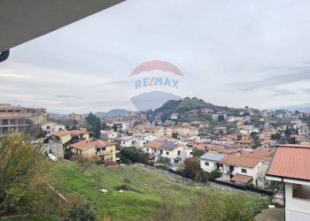 Edificio all\'aperto - Four-room apartment Maria Callas
 
11, Mendicino - photo 5