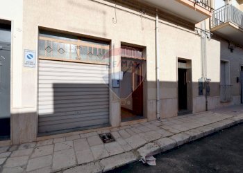 Edificio all\'aperto - Casa semi indipendente Via Angelo Lanzillotti
 
15/A, San Vito dei Normanni - foto 1