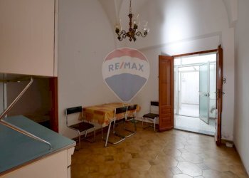 Sala da pranzo - Casa semi indipendente Via Angelo Lanzillotti
 
15/A, San Vito dei Normanni - foto 2