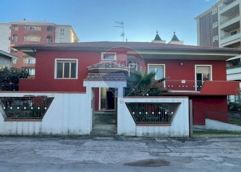 Casa all\'aperto - Villa Montesilvano - foto 1