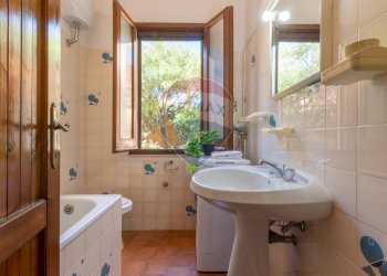 Bagno - Villa Via dei Faggi
 
34, Quartu Sant'Elena - foto 18