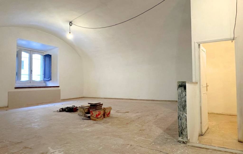 Camera da letto - Shop piazza Venezia, 5, Roma (neighborhood Centro Storico) - photo 3