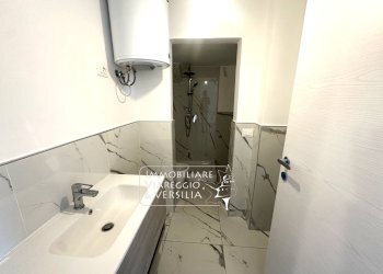 Foto 7 - Capannone Via Nicola Pisano
 
5, Viareggio - foto 7