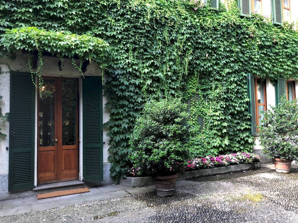Cortile interno - Ufficio viale San Michele del Carso, Milano (zona San Vittore) - foto 2