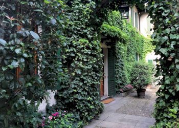 Cortile interno - Ufficio viale San Michele del Carso, Milano (zona San Vittore) - foto 1