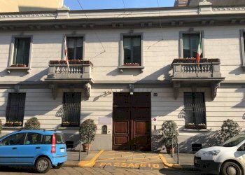 Facciata - Office viale San Michele del Carso, Milano (neighborhood San Vittore) - photo 3