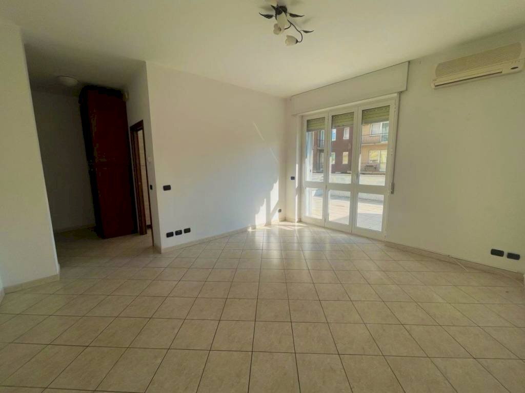 Salone - Bilocale via Piave, Alessandria - foto 1