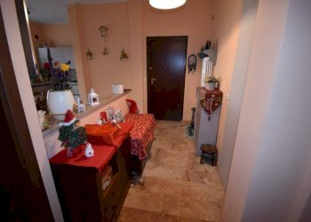 Ingresso - Trilocale via Re Umberto, Montegrosso d'Asti - foto 8