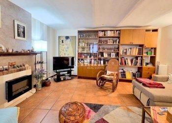 Salone - Villa via Salandri, Casale Monferrato - foto 11