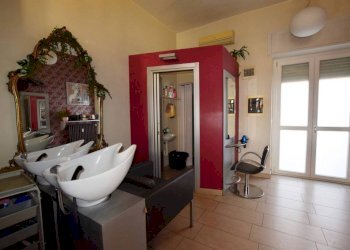 Bagno - Parrucchieri Uomo - Donna corso Europa, Mondovì - foto 7