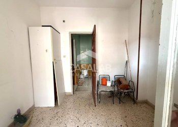 Foto 6 - Trilocale via firenze
 
18, Carini - foto 4