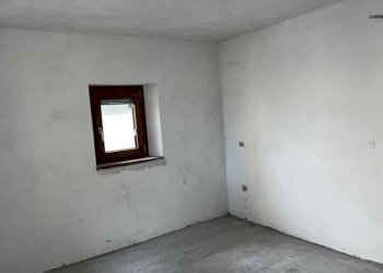 Camera da letto - Trilocale Località Capoluogo, 167, Charvensod - foto 7