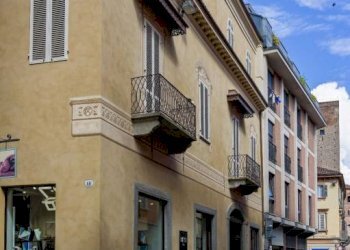 Facciata - Appartamento via Vittorio Emanuele II, 38, Chieri - foto 19