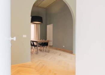 Corridoio - Appartamento via Vittorio Emanuele II, 38, Chieri - foto 3