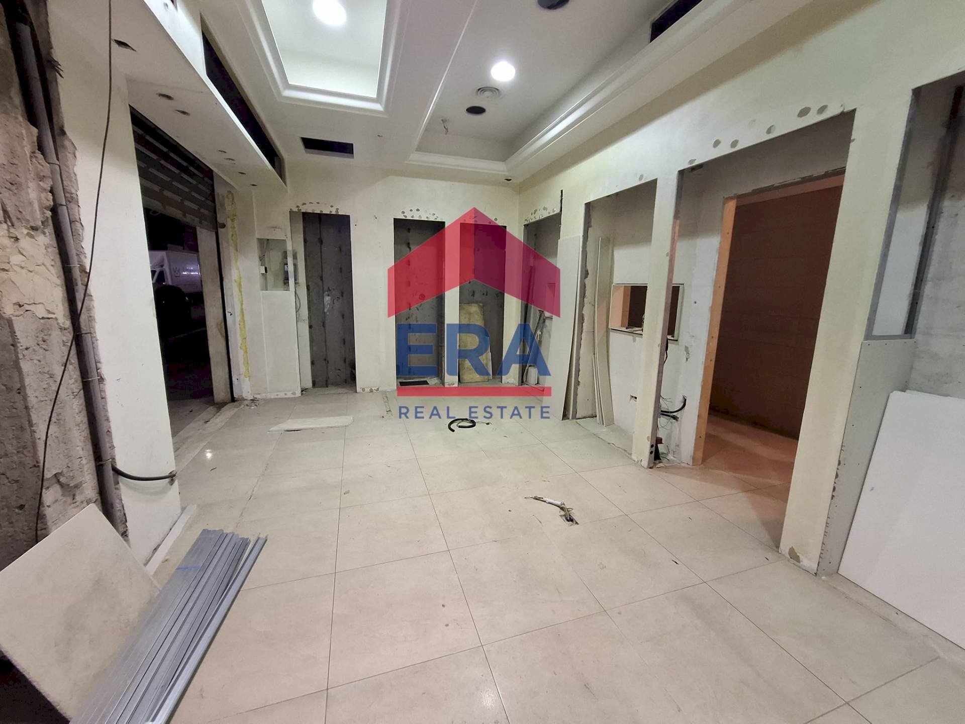 PRIMO AMBIENTE - Locale Commerciale Via Acqua Donzella, Roma - foto 1