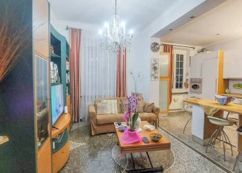 Sala da pranzo - Trilocale corso Monte Grappa, Genova (zona San Fruttuoso) - foto 5