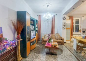 Soggiorno - Trilocale corso Monte Grappa, Genova (zona San Fruttuoso) - foto 6