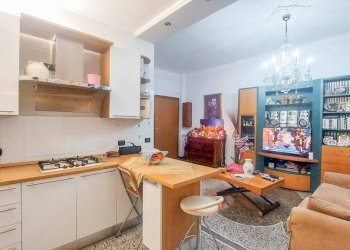 Cucina - Trilocale corso Monte Grappa, Genova (zona San Fruttuoso) - foto 7
