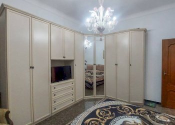 Camera da letto - Trilocale corso Monte Grappa, Genova (zona San Fruttuoso) - foto 15