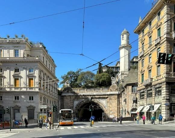 Zona - Trilocale piazza del Portello, Genova - foto 3