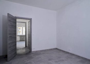 Camera da letto - Appartamento via Benedetto Croce, 1, Pinerolo - foto 5