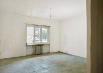 Camera da letto - Appartamento via Benedetto Croce, 1, Pinerolo - foto 12