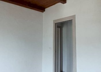 Stanza non arredata - Villa Borgata Azzario, 19, Villar Perosa - photo 17