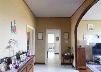 Corridoio - Appartamento strada Val Salice, 227, Torino (zona Borgo Po) - foto 3