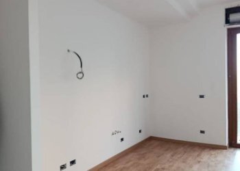 Camera da letto - Quadrilocale via Michelangelo Pittatore, 31, Asti - foto 16