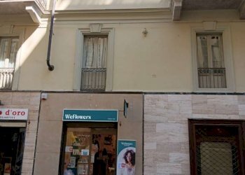 FACCIATA - Shop via Carlo Alberto, 1, Torino (neighborhood Centro) - photo 3