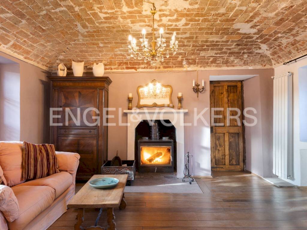 Salone - Rustico via Giulio Romano Vercelli, Brusasco - foto 2