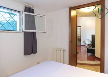 Camera da letto - Bilocale via Paolo Frisi, Roma - foto 17