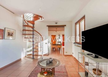 Salone - Rustico strada da Serrato Langhe, Cerretto Langhe - foto 3