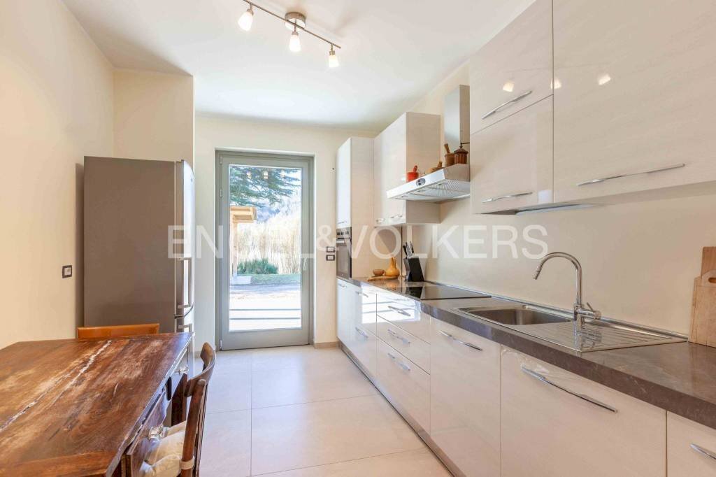 Cucina - Villa via Pesio, Corneliano d'Alba - photo 3