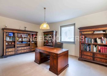 Studio - Villa via Pesio, Corneliano d'Alba - foto 4