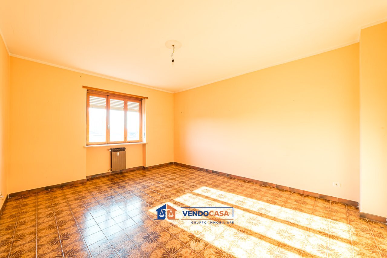 Trilocale Carmagnola - foto 2