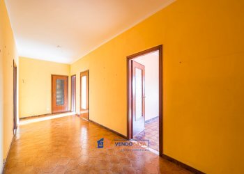 Trilocale Carmagnola - foto 1