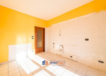 Trilocale Carmagnola - foto 12
