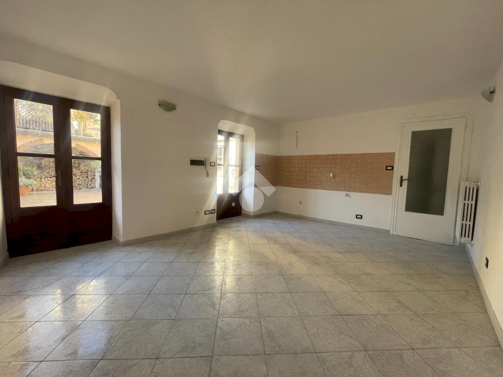 One-room apartment Piazza santa maria, Bricherasio - photo 3