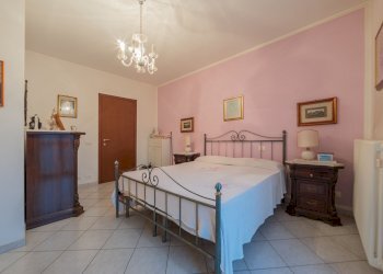Porzione di casa Asti - foto 1