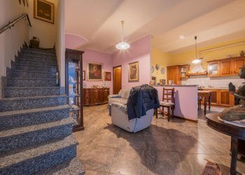 Porzione di casa Asti - foto 9