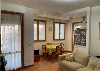 sala - Trilocale Via della Pariglia 4, Perugia - foto 1