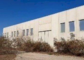 2.jpg - Locale Commerciale Piazza Marconi 4, Gozzano - foto 1