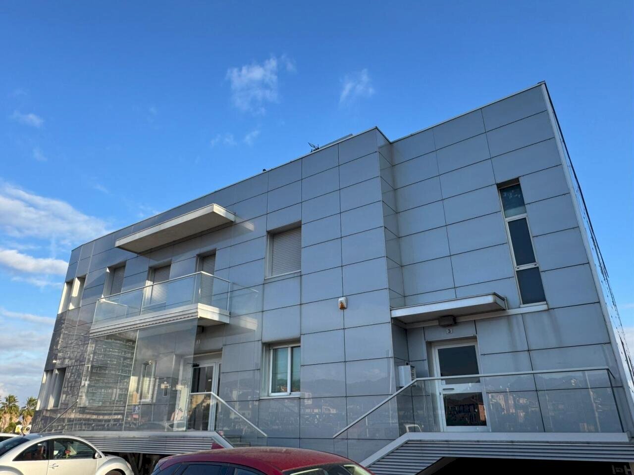 WhatsApp Image 2025-12-11 at 16.18.53.jpeg - Office Strada Statale 1 3, Vado Ligure - photo 2