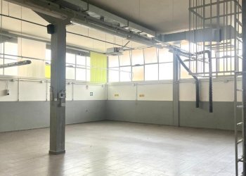 WhatsApp Image 2025-12-10 at 11.04.15 (6).jpeg - Laboratorio Via A. Meucci, Bagno a Ripoli - foto 7